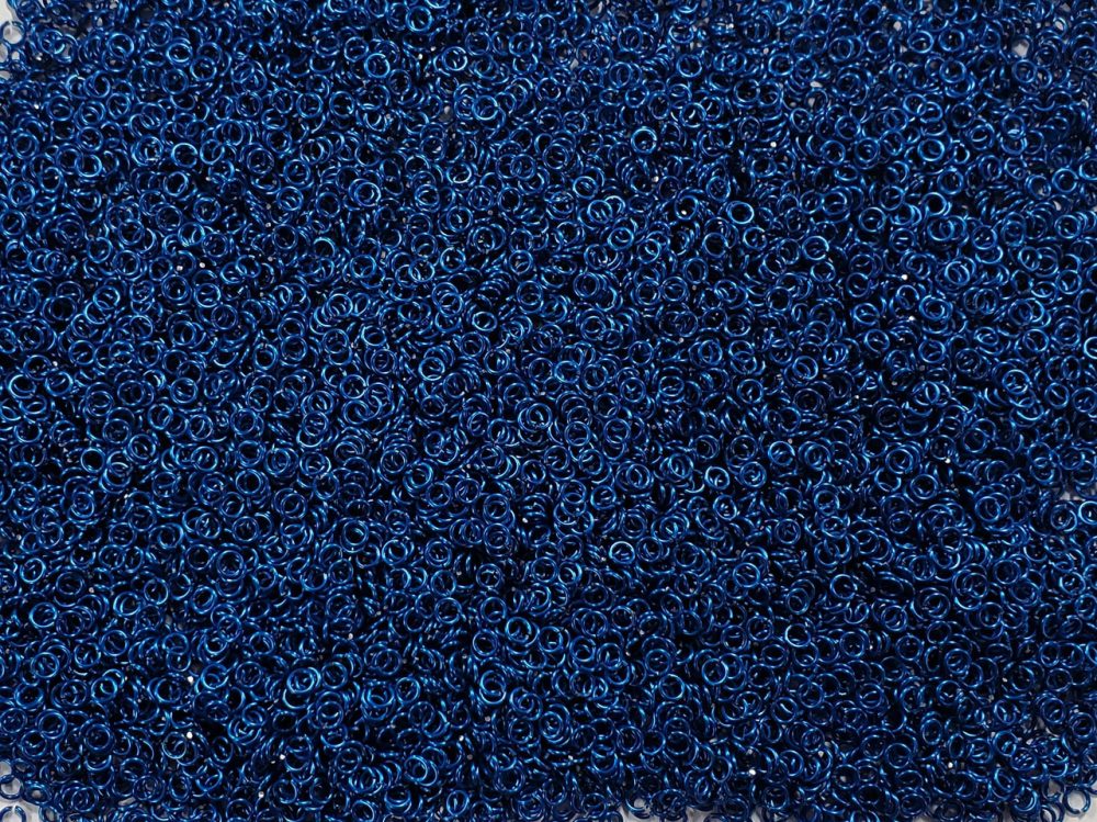 Blue Anodized Aluminum jump rings in 20 SWG, 1/8 inch ID, 1/4 lb (4 oz)
